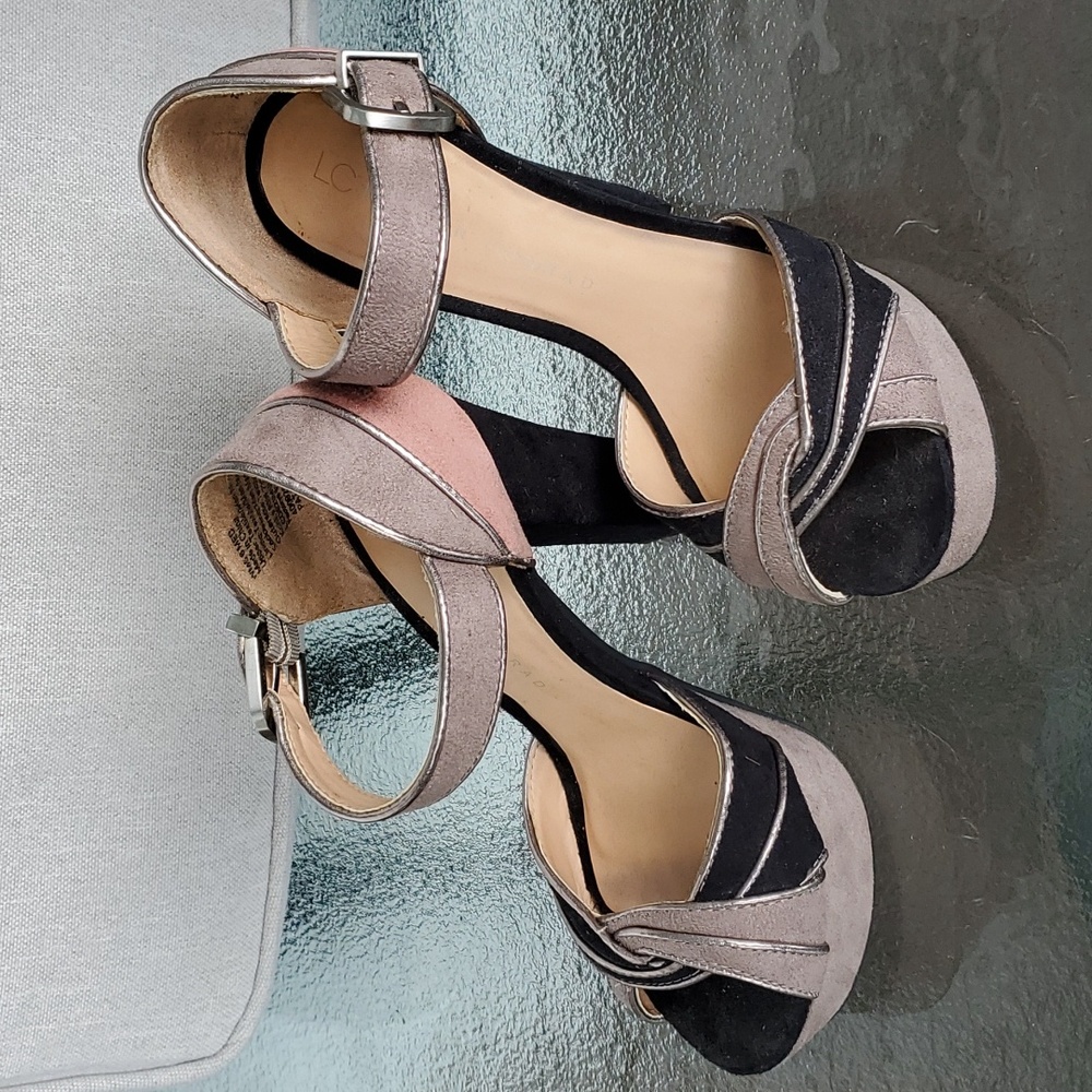 LC Lauren Conrad Platform Heels